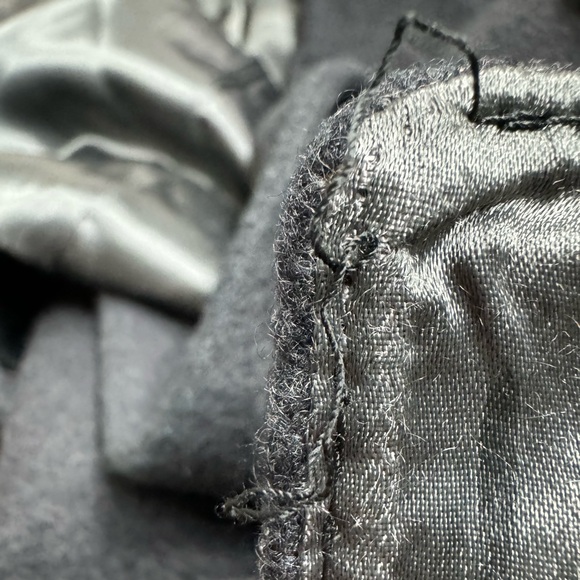 Mens Henry James Ltd Vtg Italy Cashmere Wool Three Button Long Overcoat Gray 42R - Picture 15 of 15